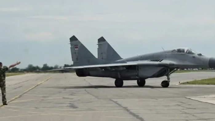 България е получила две оферти за замяна на изтребителите МиГ-29