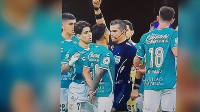 Ново емоционално футболно видео от Латинска Америка обиколя социалните мрежи.