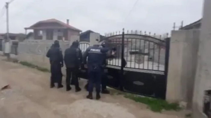 Арести след случая с нападението над полицаи в Стамболийски