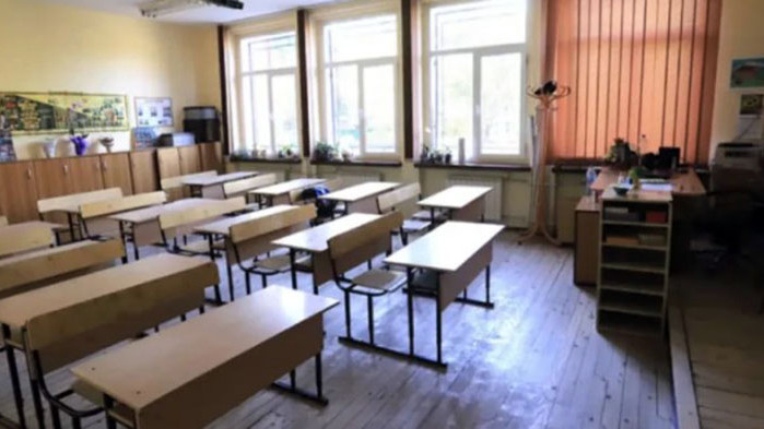 Шестокласнички подали фалшив сигнал за бомба в училище в Пловдив