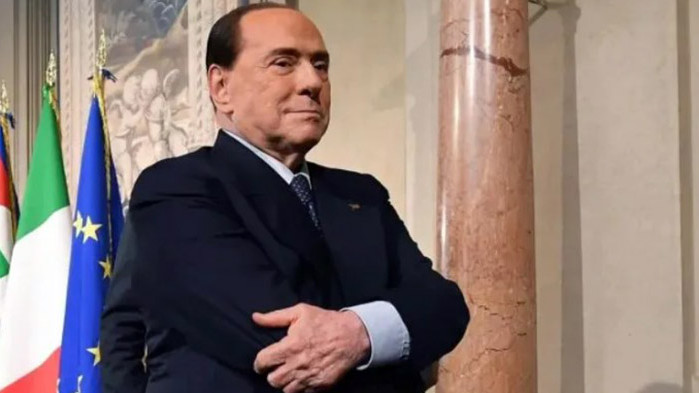 Силвио Берлускони, лидерът на Форца Италия“, отново е приет в