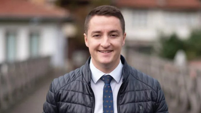 Божанков пробва: Пусна  нов фейк от чернова на изборна секция с председател ПП-ДБ