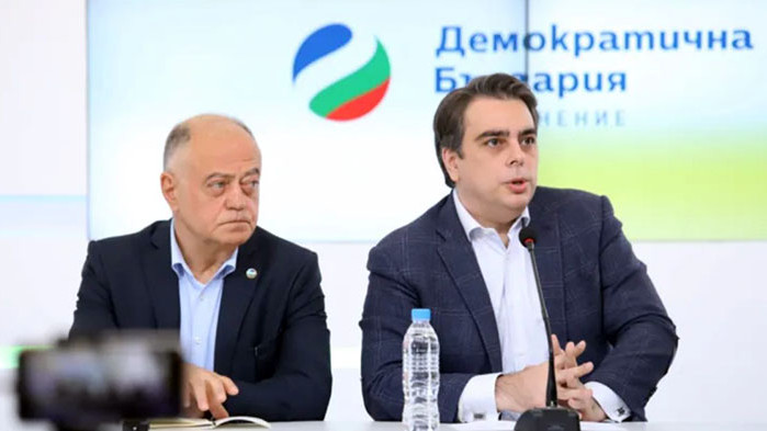 Харвардският възпитаник Асен Василев блесна“ с констатация за административно-териториалното разделение