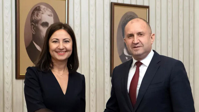 Радев: Обществото очаква с активна законодателна дейност НС да гарантира средствата по ПВУ