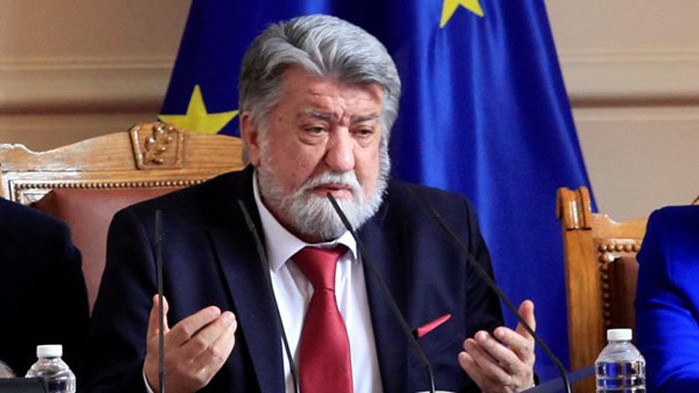 Политиката е низ от компромиси - на разума, на морала,