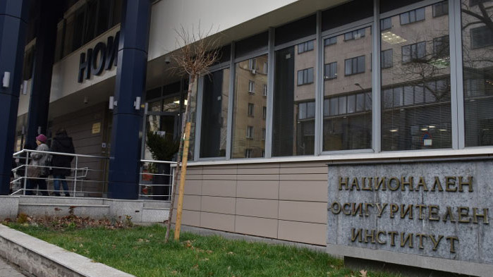 С 1 милиард лева повече са разходите за пенсии през