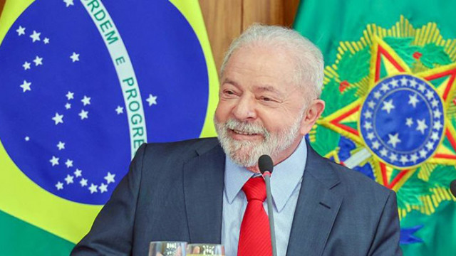 Президентът на Бразилия Луиз Инасио Лула да Силва пристигна в