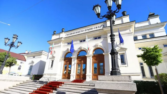 Първата и втората политически сили се разбраха вчера кой да