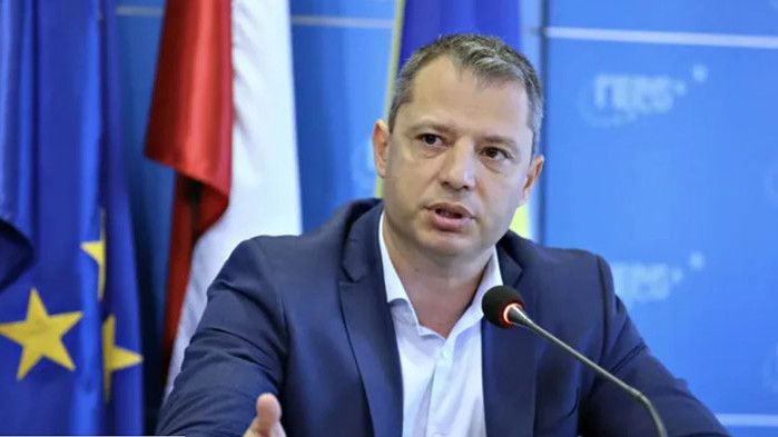 Делян Добрев: Хората, които съсипаха публичните финанси, заговориха за ограничаване на дефицита…