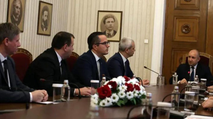 Политическата стабилност е важна, но да не е на всяка