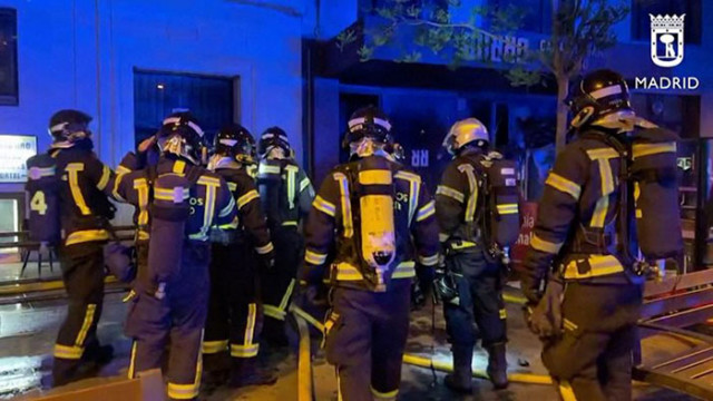 Двама души загинаха и десетима пострадаха при пожар в ресторант в Мадрид