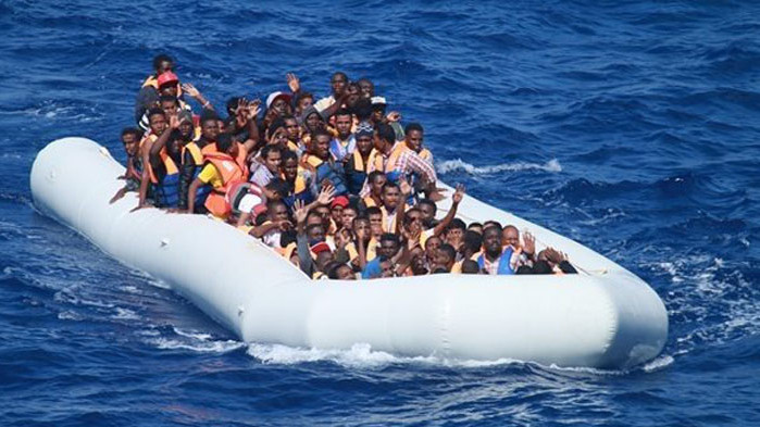 Около 120 мигранти, пътували с лодки, са стигнали до Италия