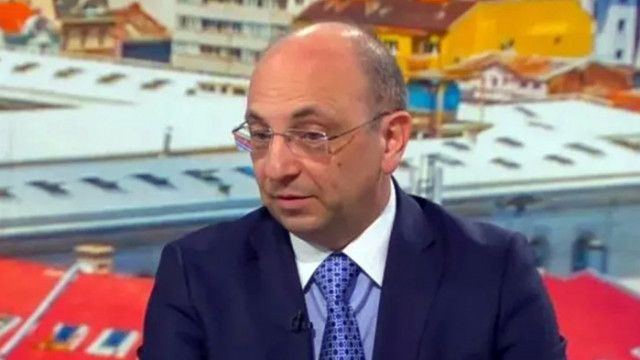 Икономистът Николай Василев разкритикува мнението на Асен Василев за сгрешения