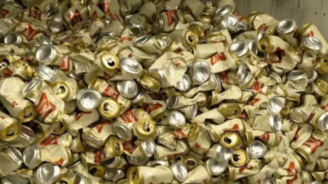 Белгийската митница в Ипр унищожи 2352 кенчета американска бира с