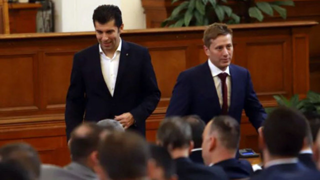 Депутатът Ивайло Валентинов Шотев от коалиция ПП ДБ е бил едноличен