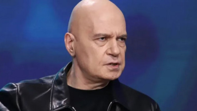 Трифонов не успя да събере подписите за референдум за президентска република „засега“