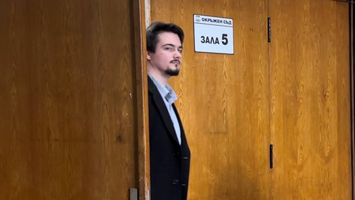 Мотикаря се изправи пред съда за организиране на престъпна група за детско порно