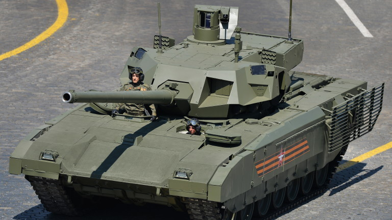 Русия вече използва новия си танк Т-14 "Армата" в Украйна