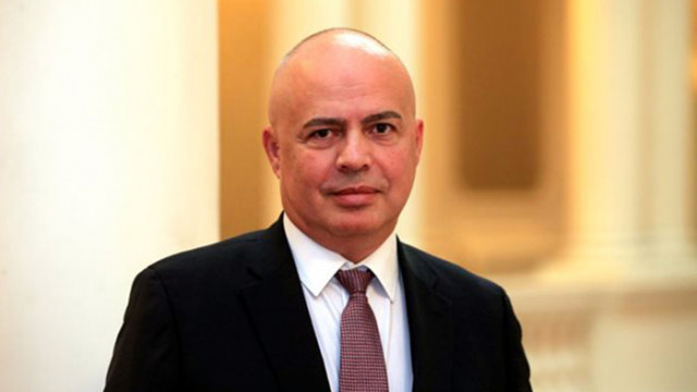 Служебният вицепремиер по управление на европейските средства Атанас Пеканов е