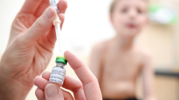 В момента няма никаква епидемична опасност от морбили в България.