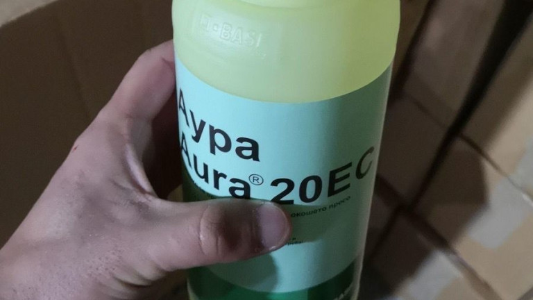 Откриха тонове незаконни препарати за растителна защита в частен имот във Велинград