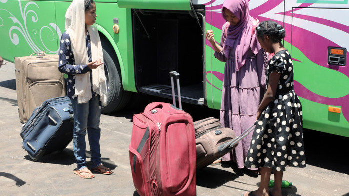 Повече от 800 000 души може да избягат от Судан