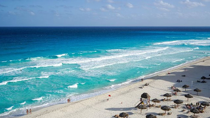 Върнатите български туристи от Мексико са дали 10 хил. лв.