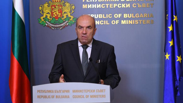 Президентът освободи Николай Милков от поста външен министър