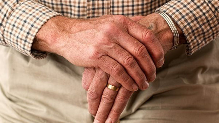 Обездвижването при възрастните хора може да е признак за деменция