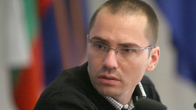 Съпредседателят на ВМРО сигнализира Европейската комисия за пореден целенасочен акт