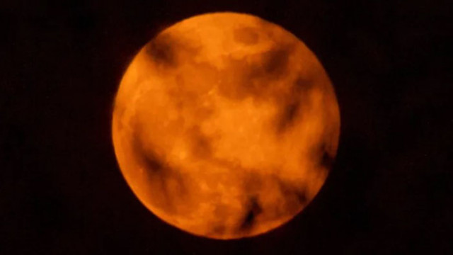 Пълнолуние и полусенчесто лунно затъмнение в Скорпион