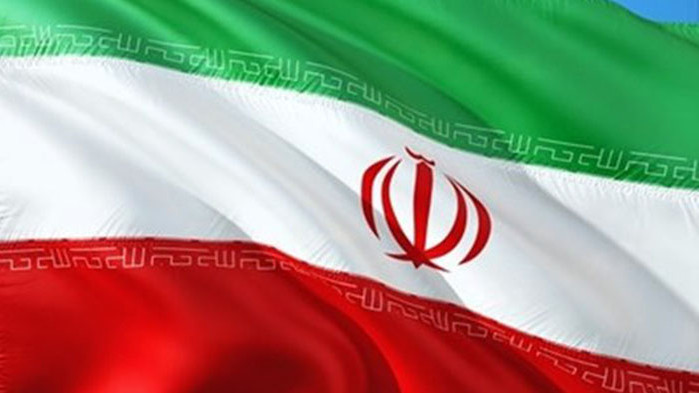 Иран е екзекутирал двама души, които са били осъдени на