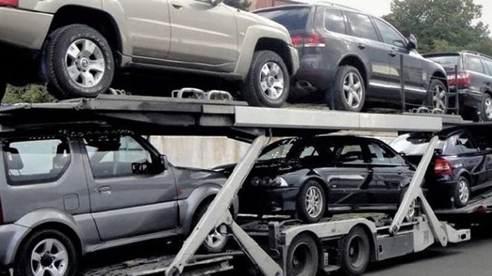 През април украинският автопарк е попълнен с 15 300 леки