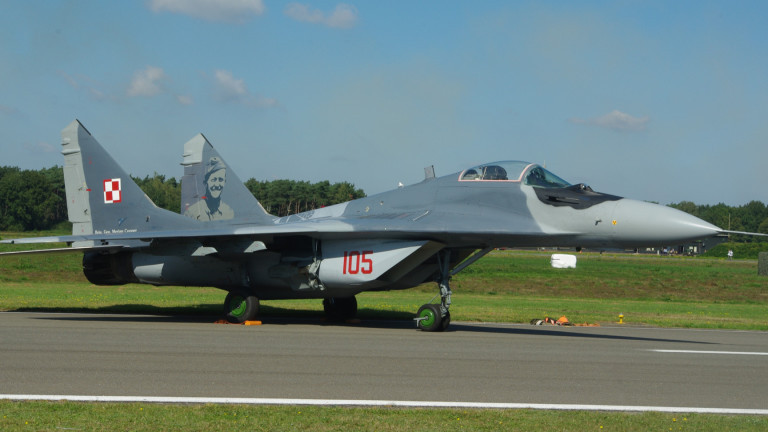 Полските военни са приключили процеса на предаване на 14 изтребителя МиГ-29