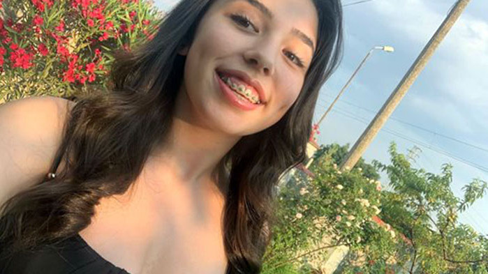 Трансплантацията на бъбреците бе направена в УМБАЛ “Александровска  На Възкресение майка ѝ Ани Стоянова призова за набиране на