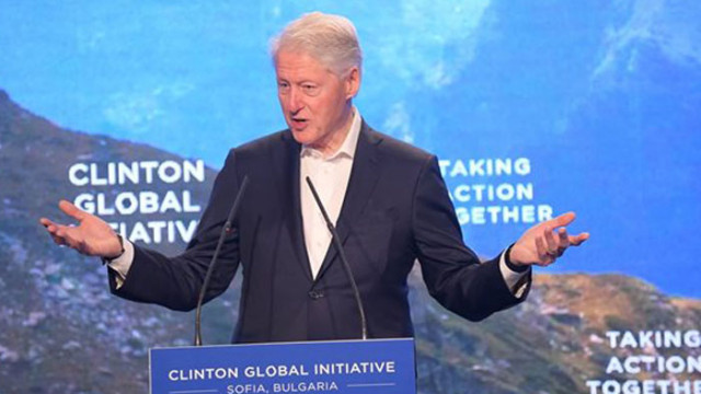 Бил Клинтън: Сътрудничеството винаги ще работи по-добре от конфликта и авторитаризма