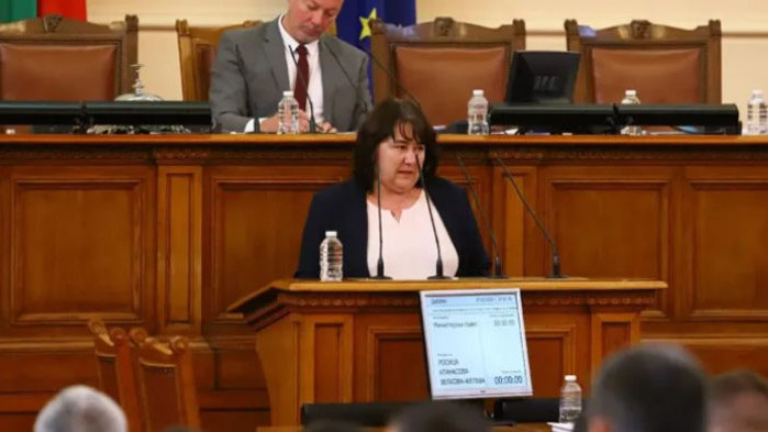 Трябва да бъде приет бюджет за 2023 година, дори и