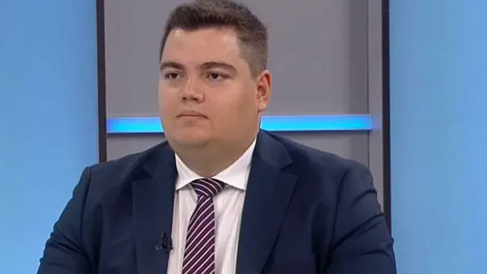 Стою имал опит в три народни събрания, което му давало самочувствието, че е готов реформатор
