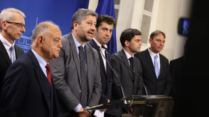 Промяната на ДБ: Логични преговори с „Възраждане”