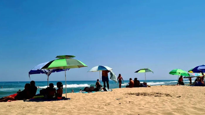 На прага на летния сезон с между 15 и 25