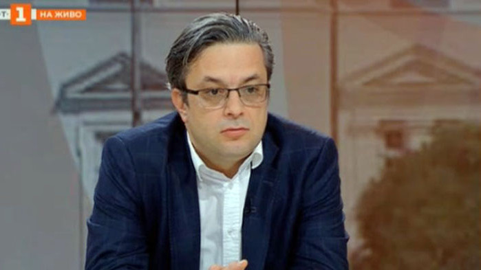 Тома Биков: Моята прогноза е, че ще се реализира първият мандат