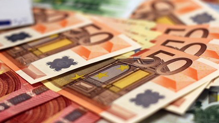 Растежът на частния сектор в еврозоната се е забавил до