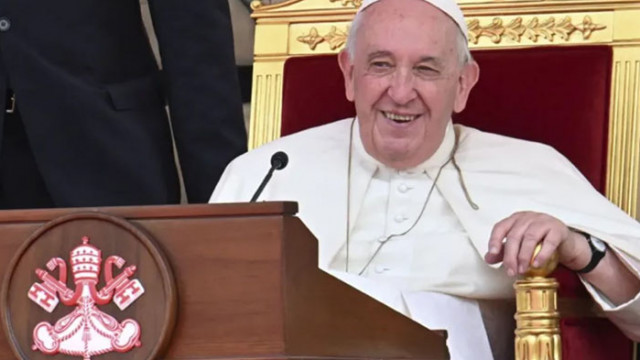 Папа Франциск отмени аудиенция днес заради температура съобщи Ватиканът Говорителят