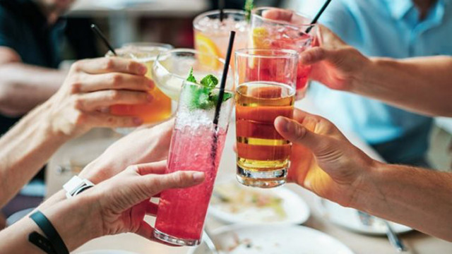 Според нови изследвания пиенето на много алкохол в младежка възраст