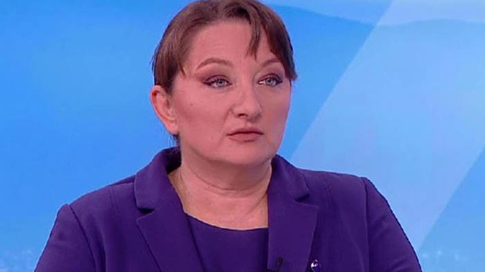 Трябва да има редовен кабинет, за да се превърне България