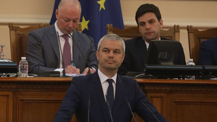 Това е политическо правителство, не е експертен кабинет. Не е