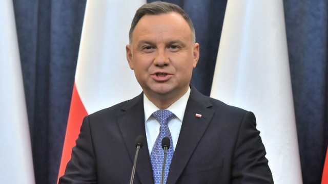 Президентът на Полша Анджей Дуда заяви че ще предложи изменения в новоприетия