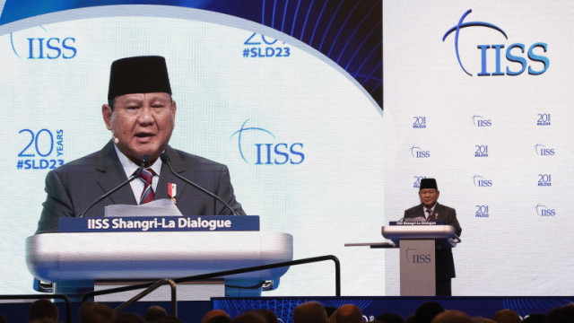 В събота индонезийският министър на отбраната Прабово Субианто говори на международната конференция