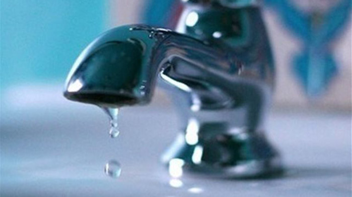 Водата, подавана във водопроводната мрежа на град Добрич, продължава да