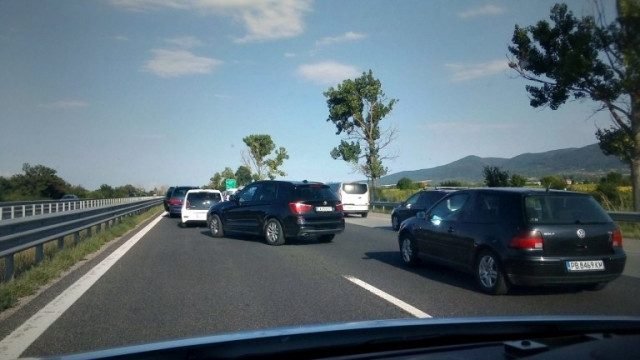 Верижна катастрофа е станала на автомагистрала Тракия при 135 километър